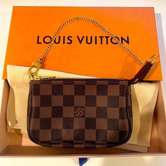 LOUIS VUITTON MINI POCHETTE ACCESSORIES *NEW IN BOX* - Picture 3 of 13